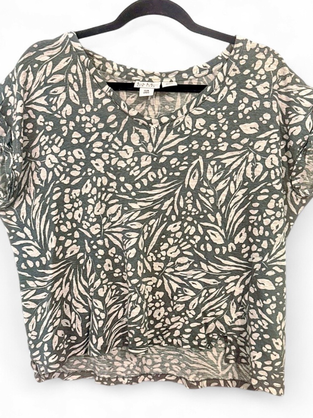 Nicole Miller Olive Green and Cream Botanical Print Linen Short Sleeve Top